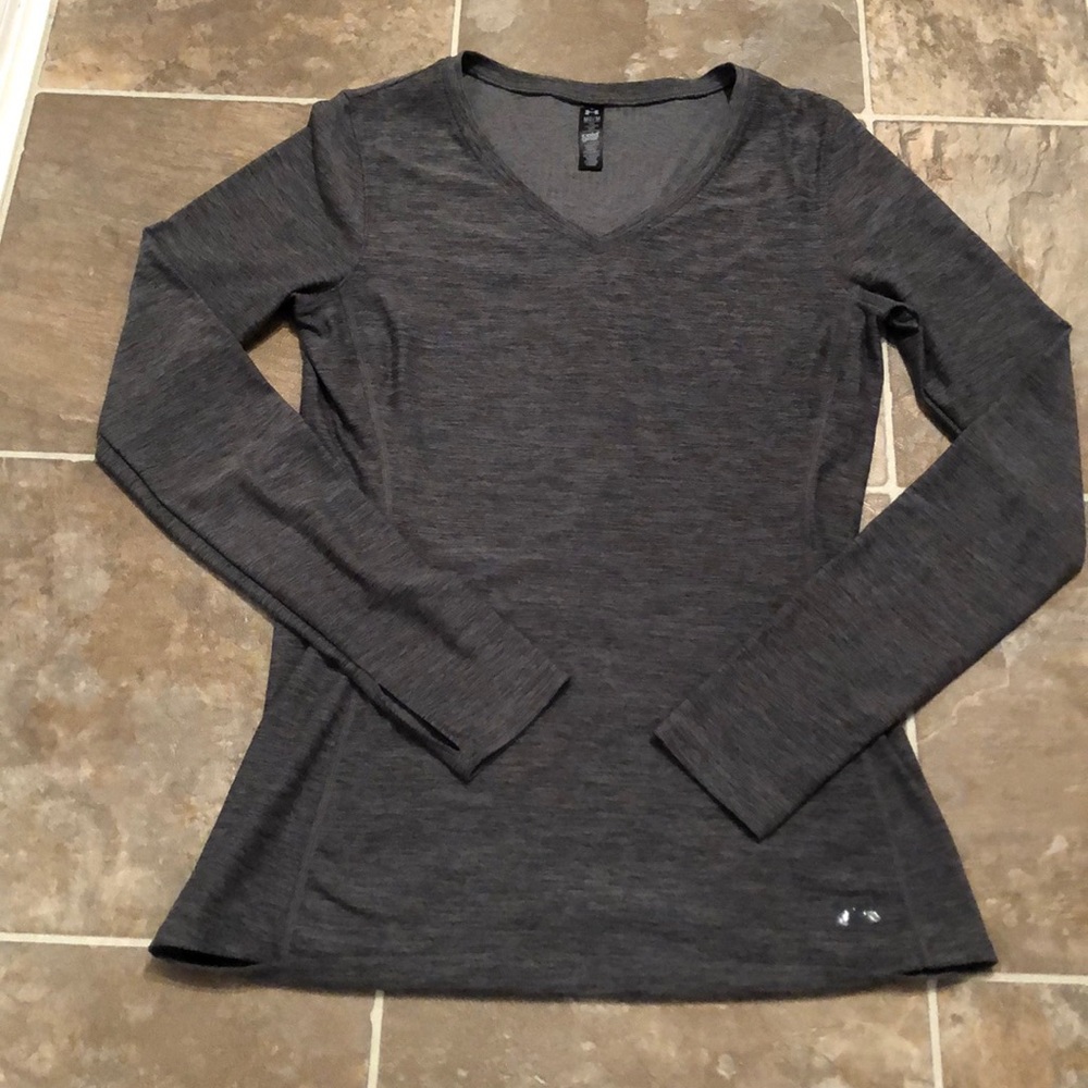 Under Armour cold gear long sleeve